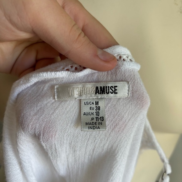 Amuse society white wrap-style camisole with lace trim - Picture 4 of 4